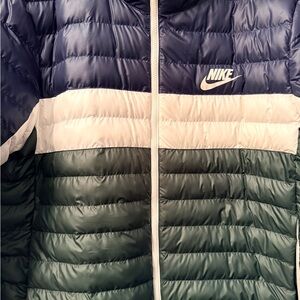 Nike Navy and Forest Green Puffer Jacket